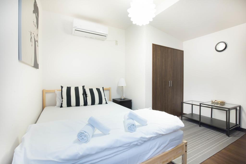 Sakuragawa House Apartment Osaka Exterior photo
